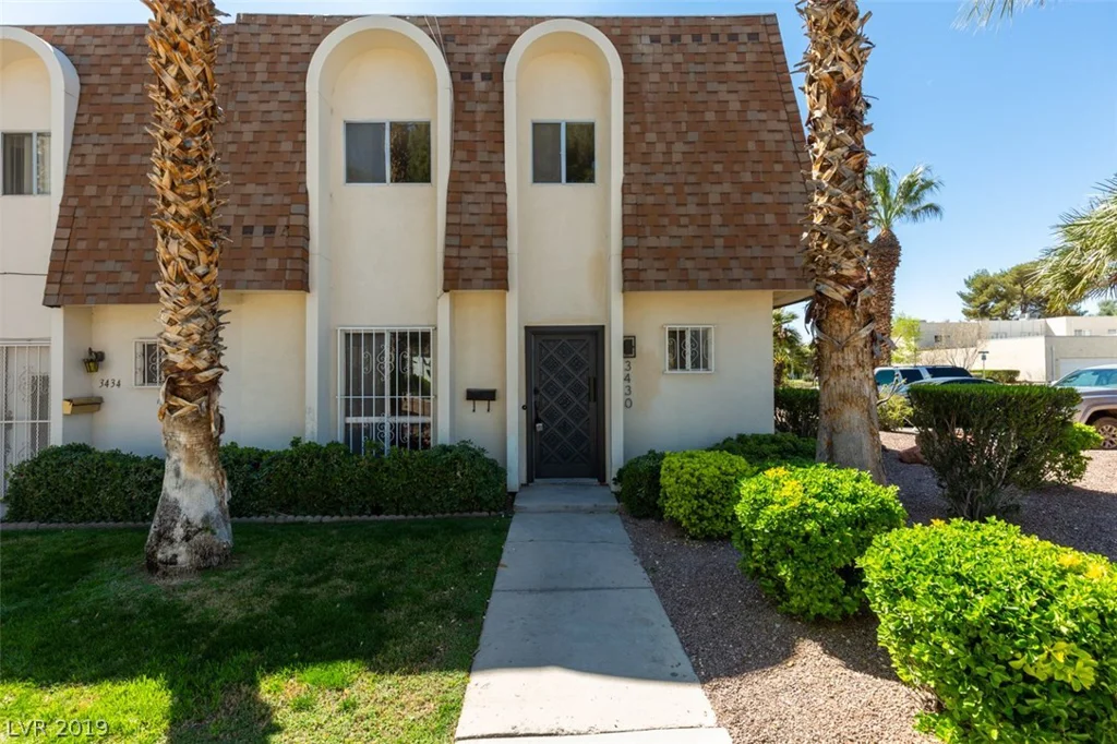 3430 MONTE CARLO, Las Vegas, NV 89121