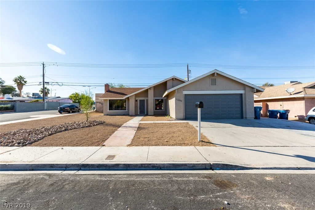 1200 Winwood, Las Vegas, NV 89108