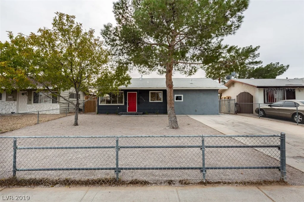 3109 DILLON, North Las Vegas, NV 89030