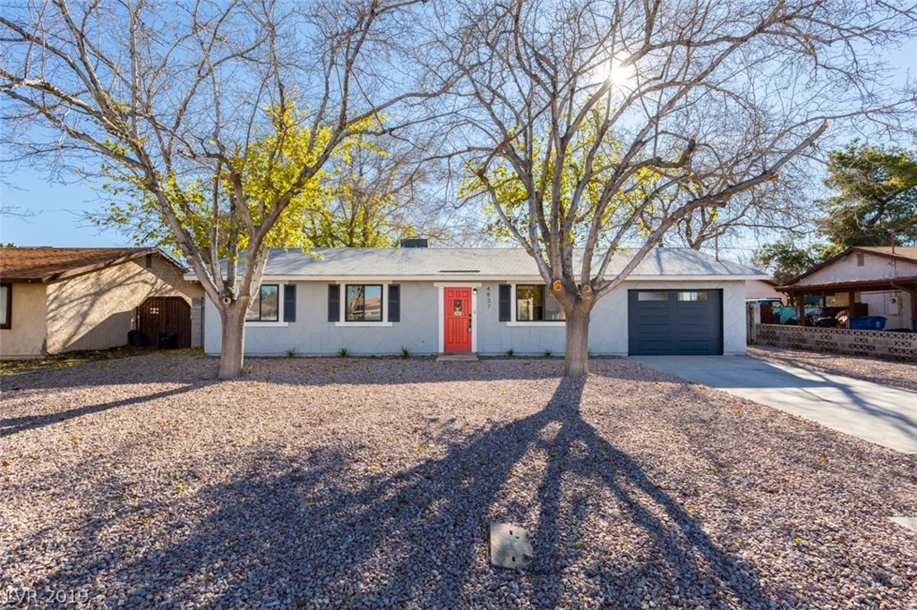 4837 UTAH, Las Vegas, NV 89104