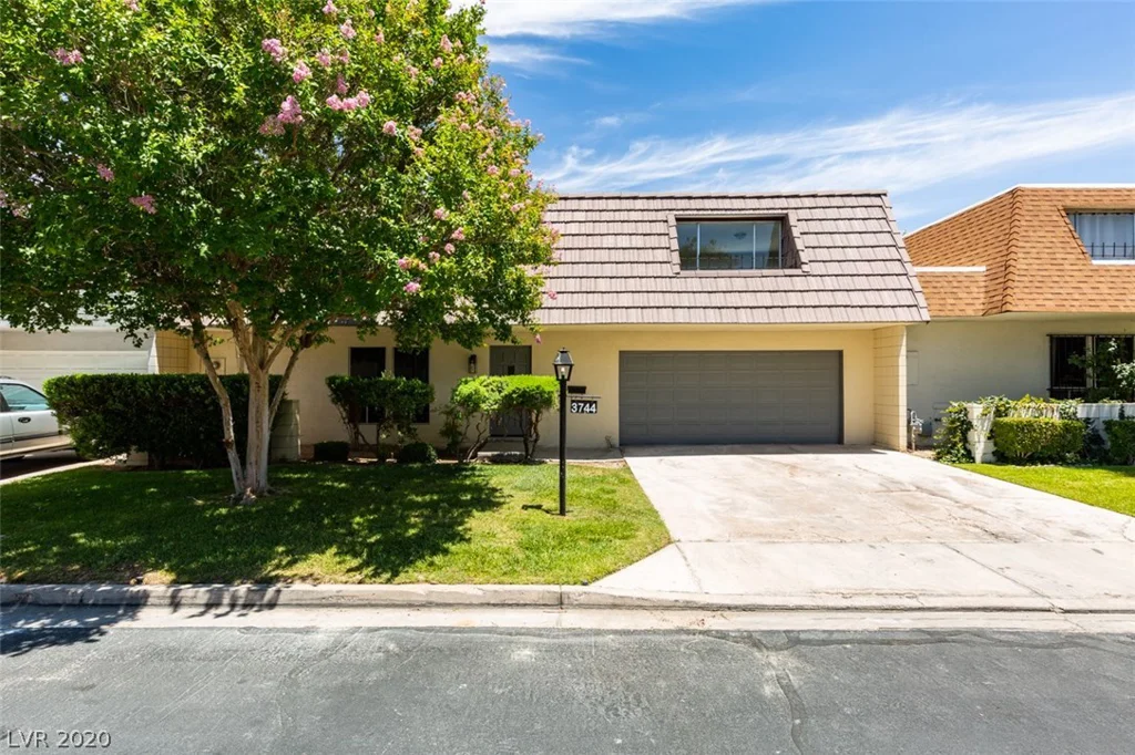 3744 Decade, Las Vegas, NV 89121