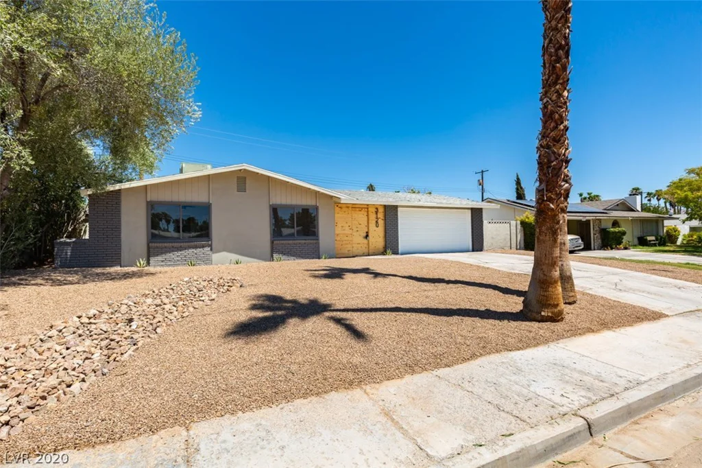 3120 Hebard, Las Vegas, NV 89121