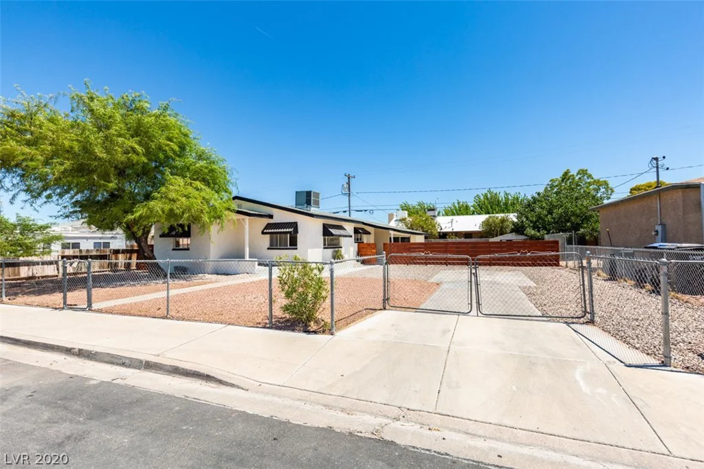 1832 Merze, Henderson, NV 89011