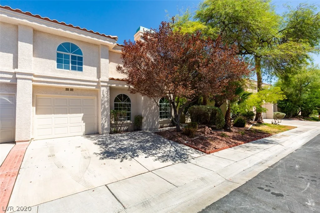 904 Grammy, Las Vegas, NV 89145
