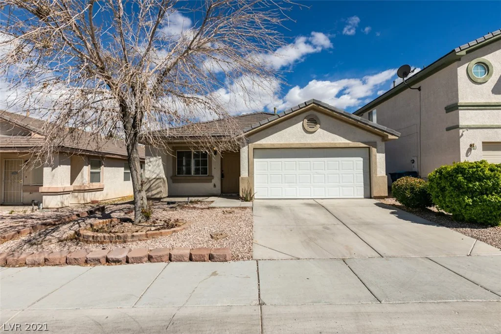 3912 Golden Glaze, Las Vegas, NV 89129