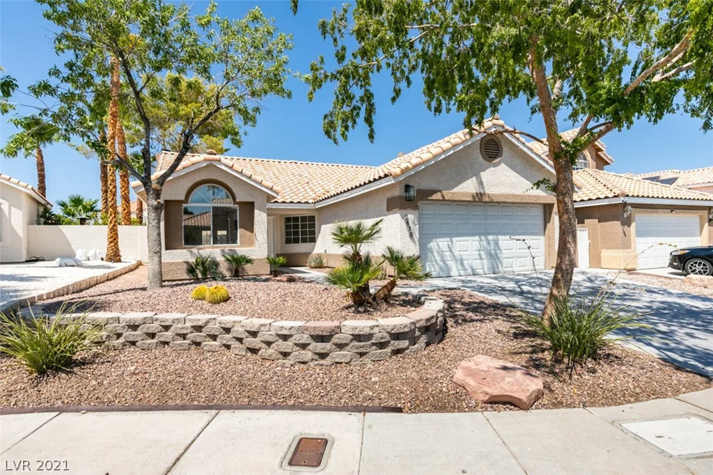 7438 Cedar Ridge, Las Vegas, NV 89147