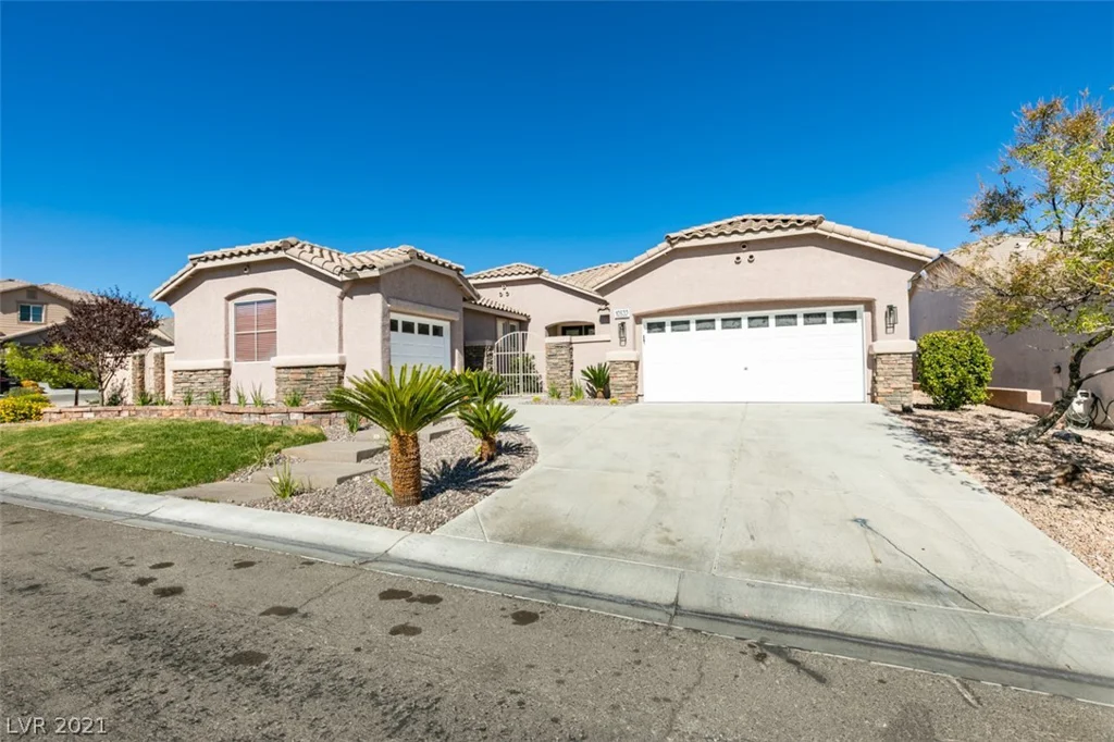 10532 Haywood, Las Vegas, NV 89135
