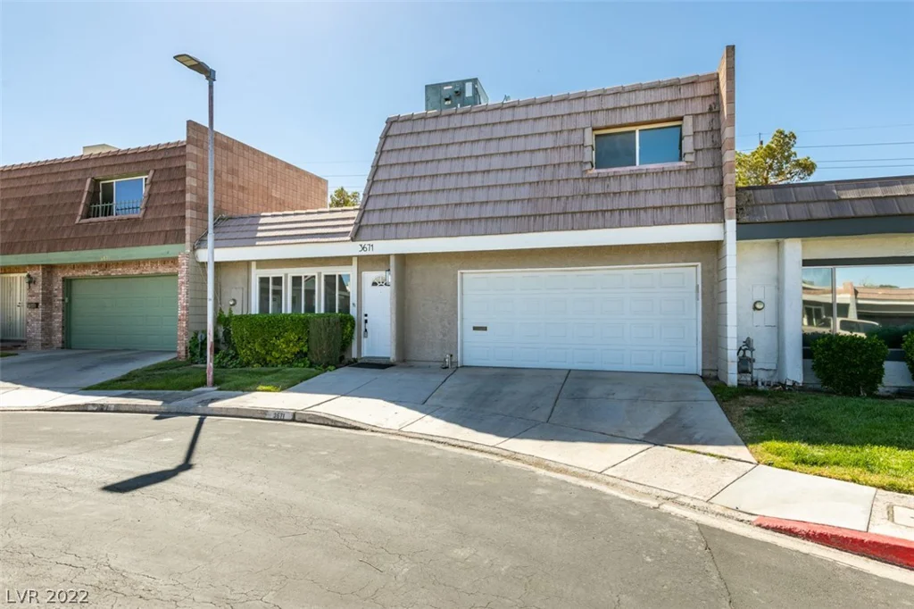 3671 Haverhill, Las Vegas, NV 89121