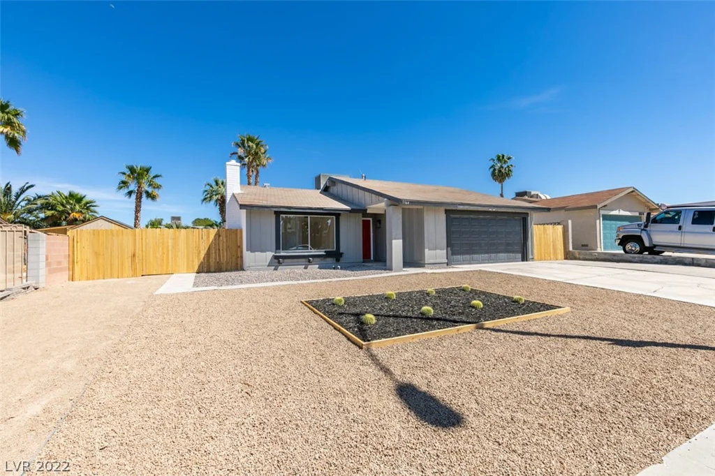 5564 Chestnut, Las Vegas, NV 89119