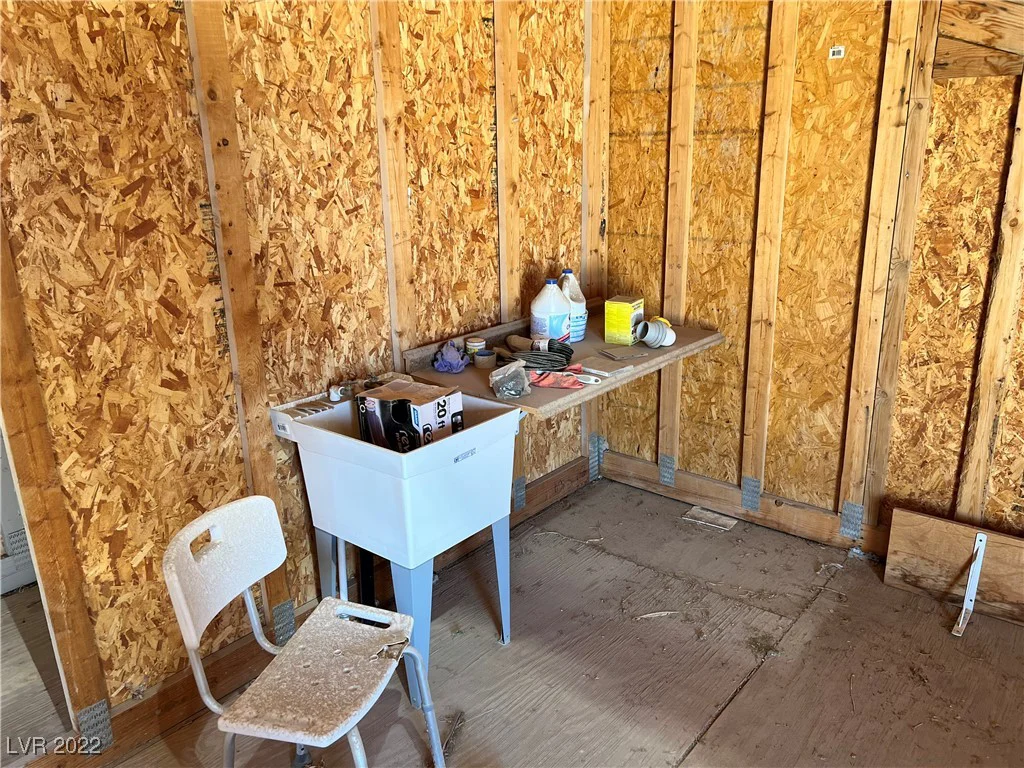 2861 Mesquite, Pahrump, NV 89060