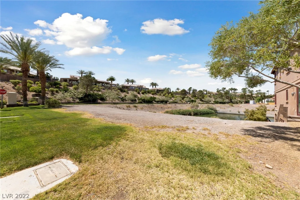 3 Via Del Garda, Henderson, NV 89011