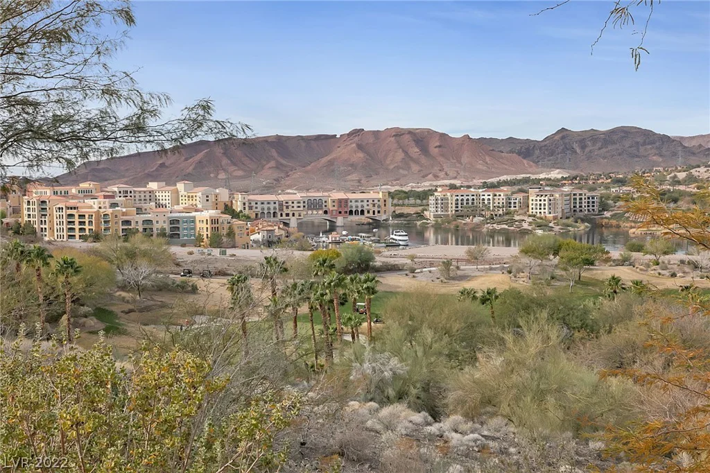 5 Via Del Garda, Henderson, NV 89011