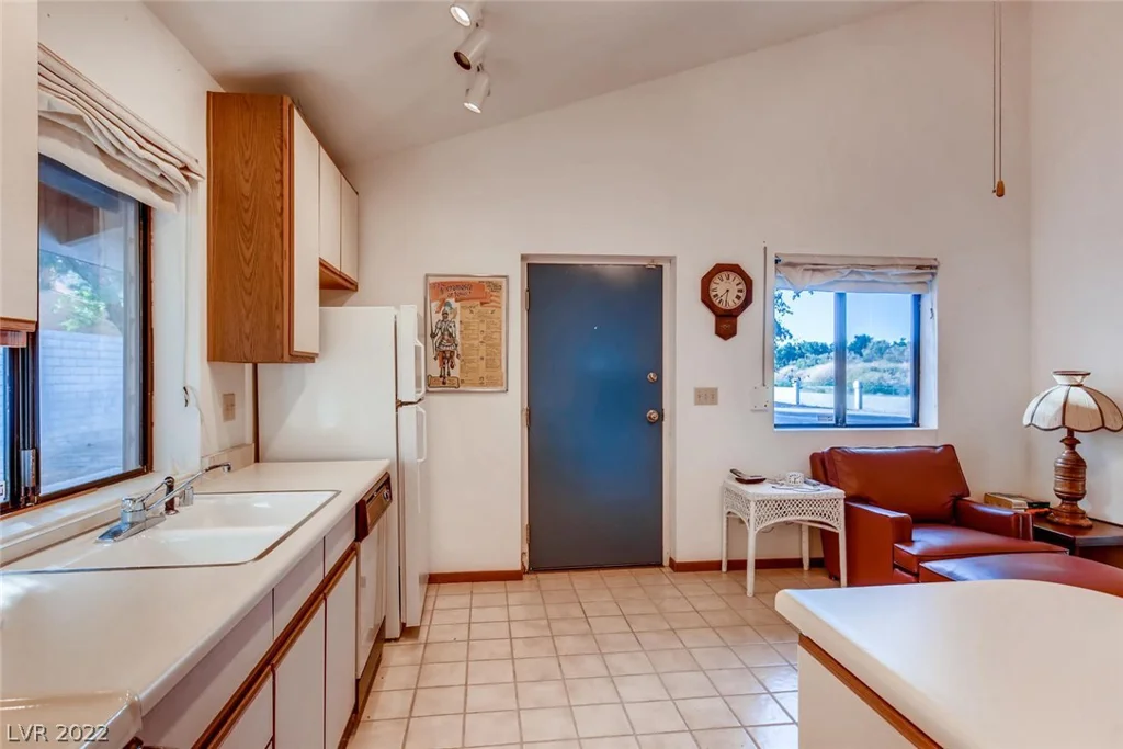 7080 Pecos, Las Vegas, NV 89120