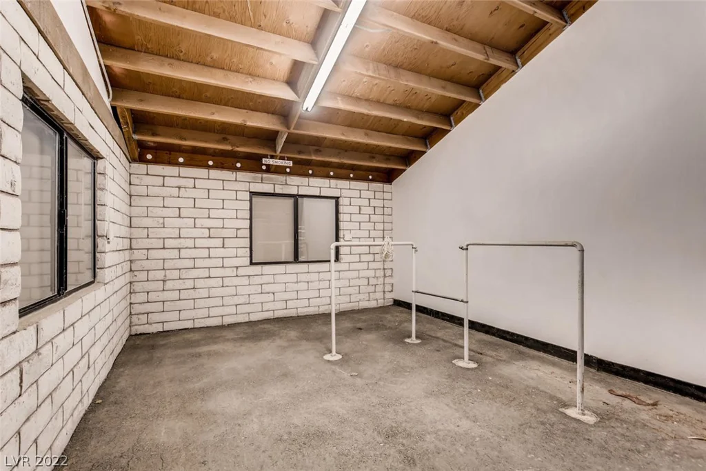 7080 Pecos, Las Vegas, NV 89120