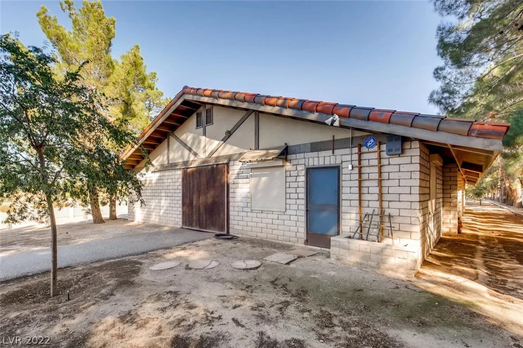 7080 Pecos, Las Vegas, NV 89120