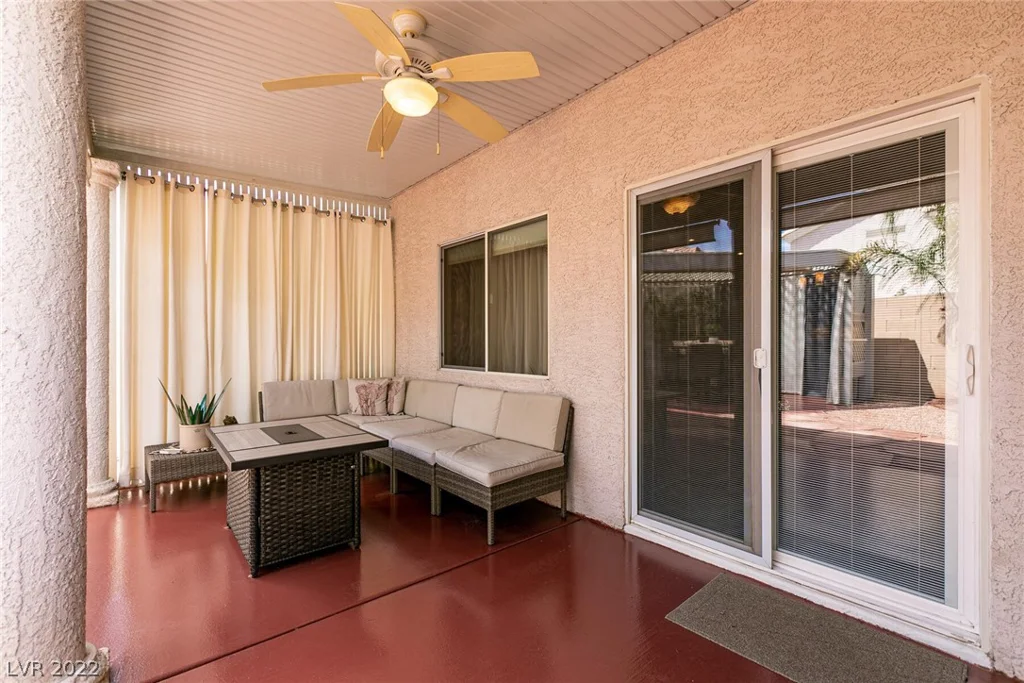 8868 Sparkling Creek, Las Vegas, NV 89143