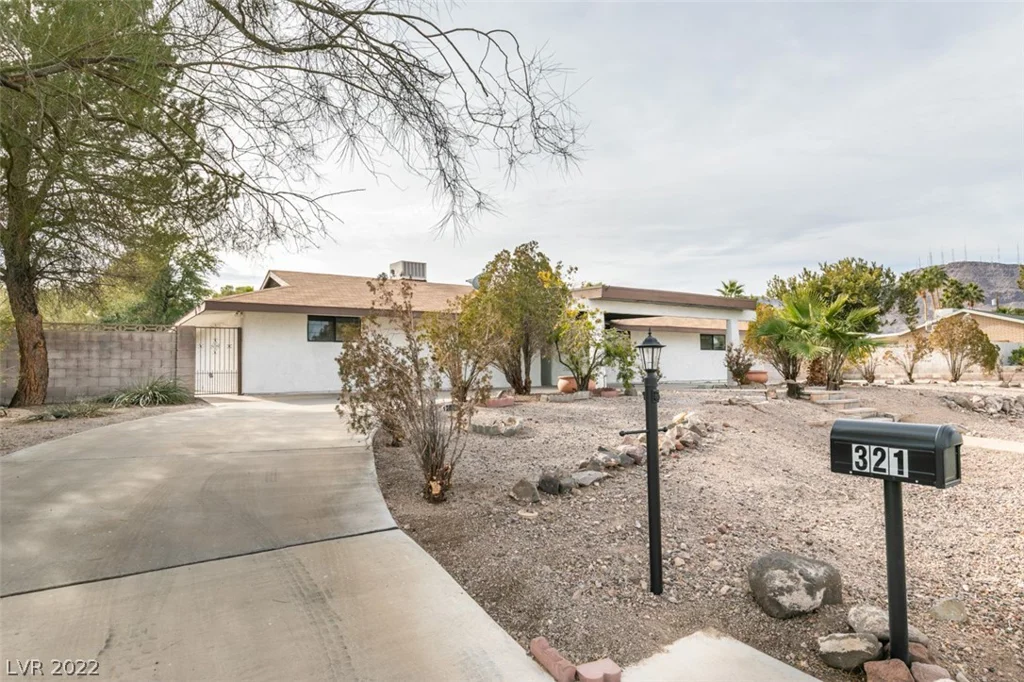 321 Delamar, Henderson, NV 89015