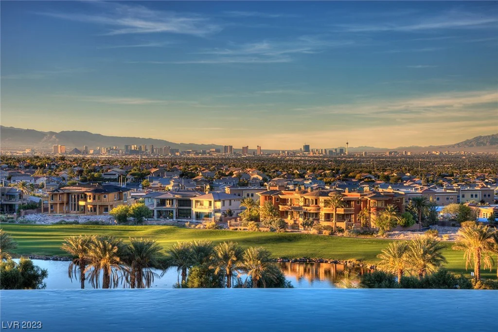447 Rock Peak, Henderson, NV 89012