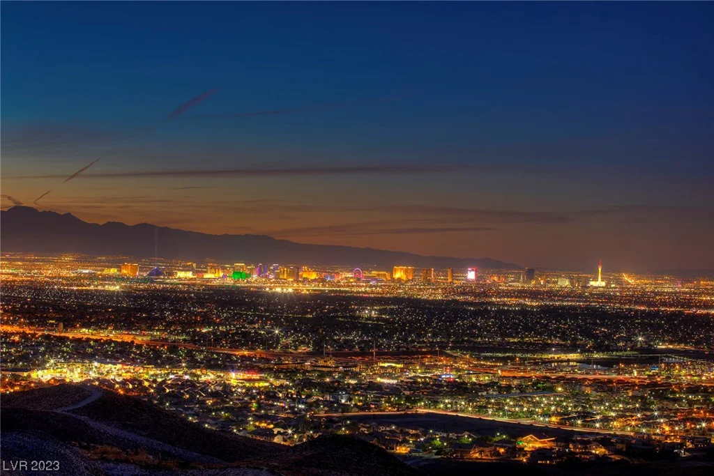 511 Rock Peak, Henderson, NV 89012