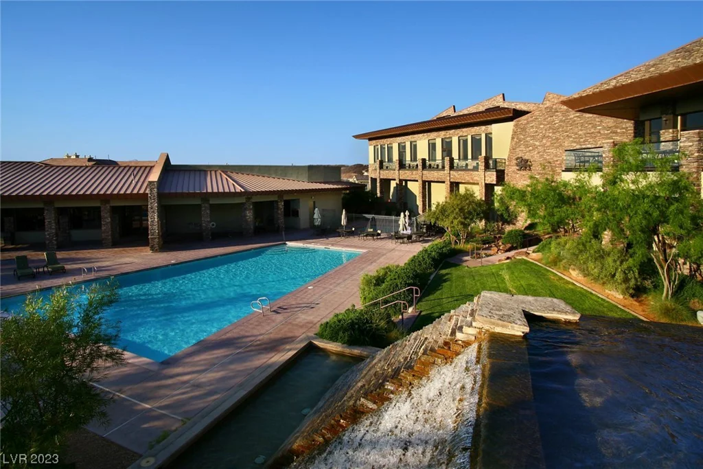 511 Rock Peak, Henderson, NV 89012