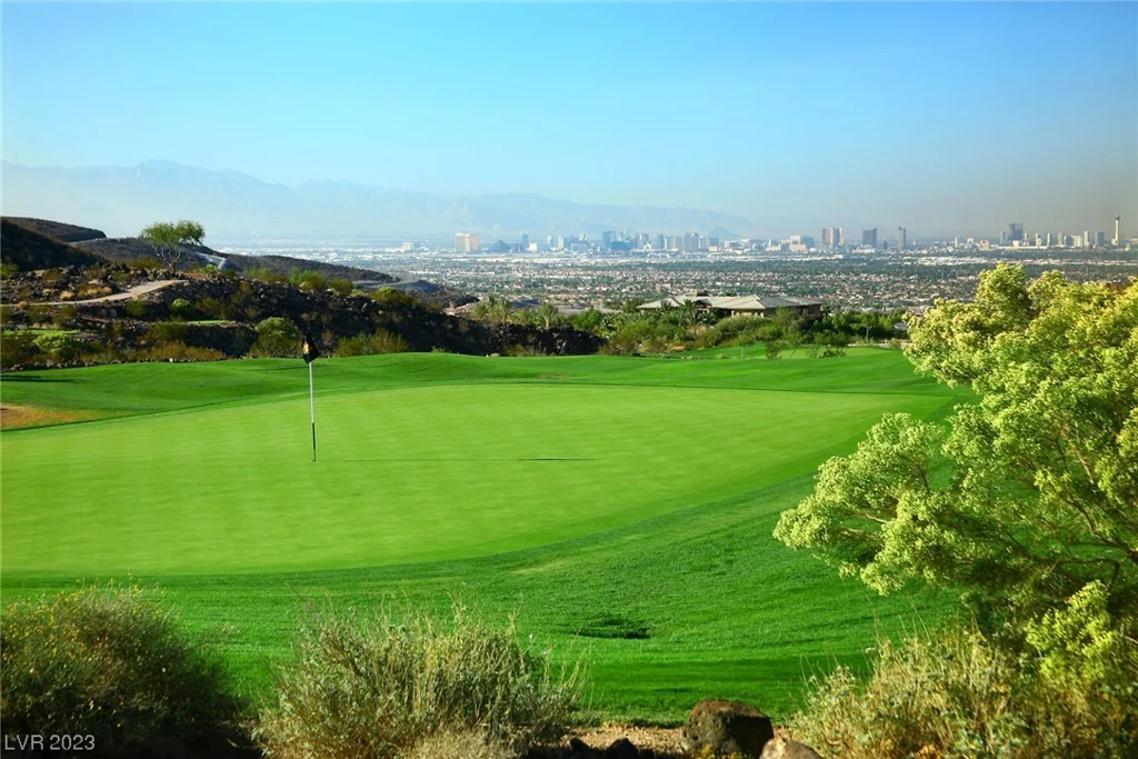 511 Rock Peak, Henderson, NV 89012