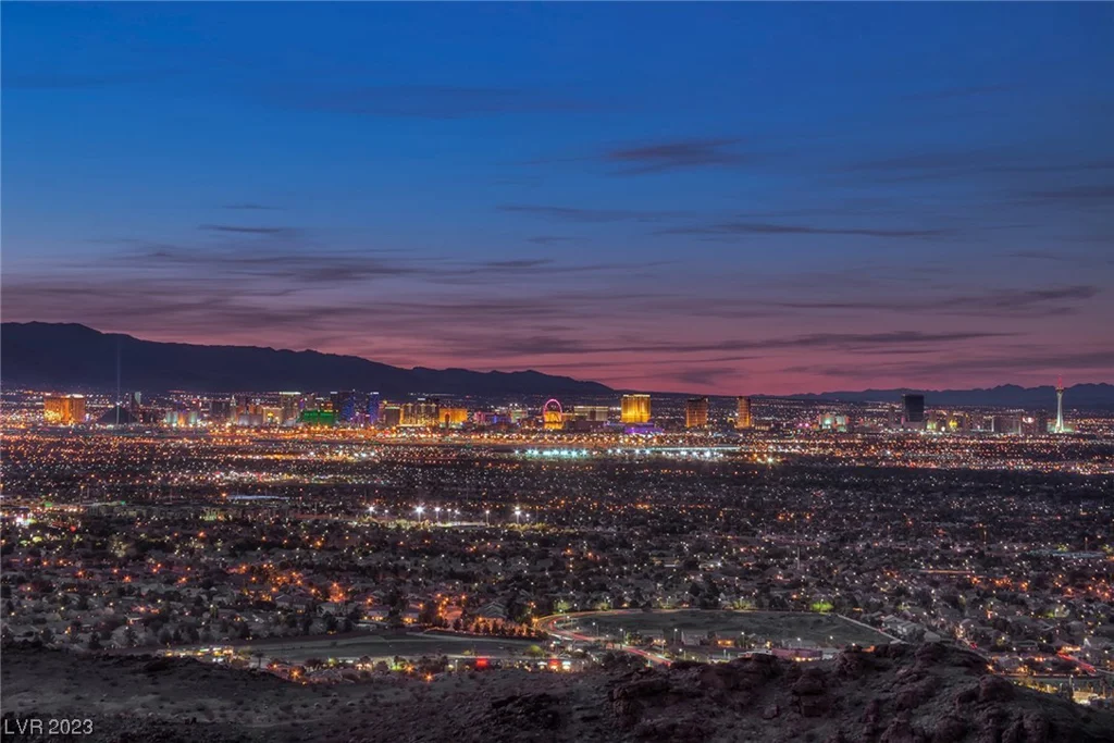 511 Rock Peak, Henderson, NV 89012
