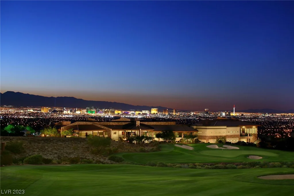 511 Rock Peak, Henderson, NV 89012