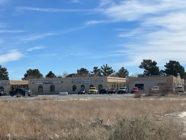 1711 Pahrump Valley, Pahrump, NV 89048
