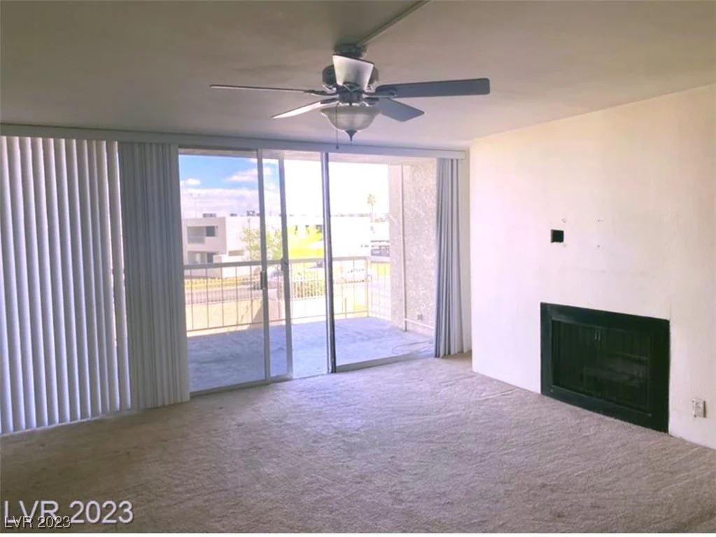 750 Royal Crest, Las Vegas, NV 89169