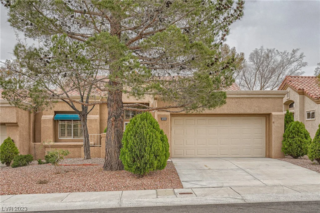 2600 Highvale, Las Vegas, NV 89134