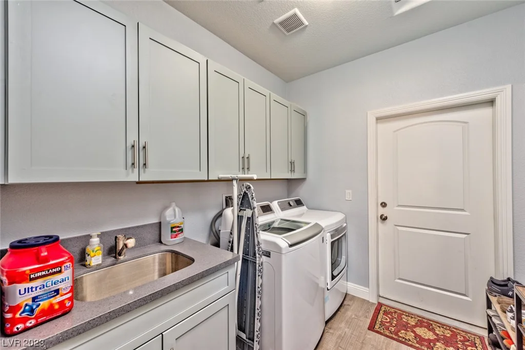 210 Happy Canyon, Pahrump, NV 89048
