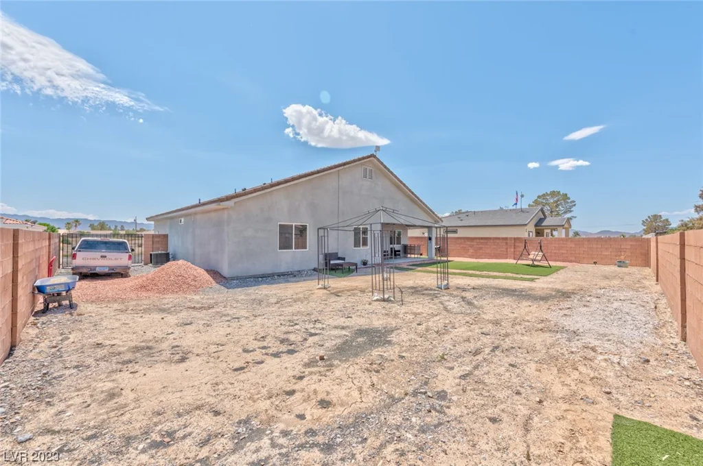 210 Happy Canyon, Pahrump, NV 89048