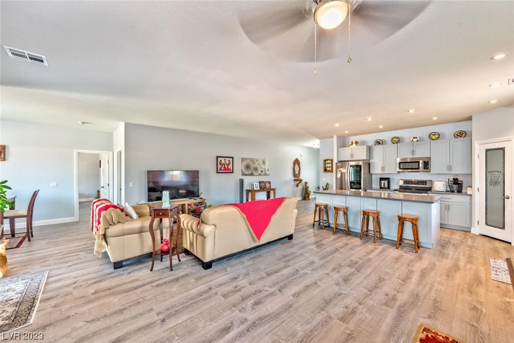 210 Happy Canyon, Pahrump, NV 89048