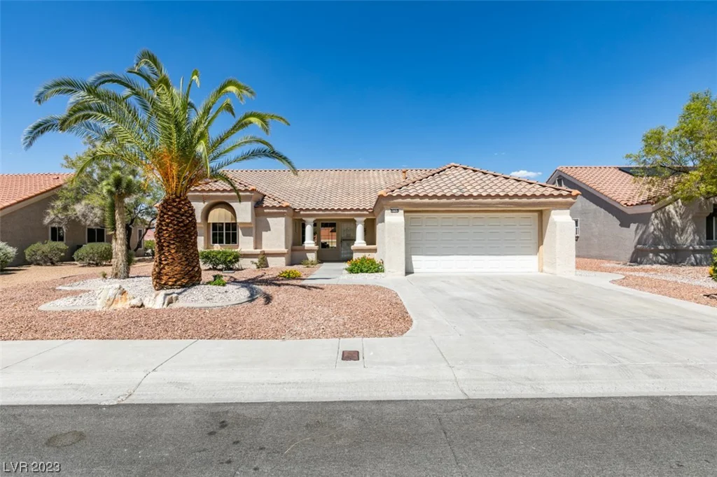 8752 Sundial, Las Vegas, NV 89134