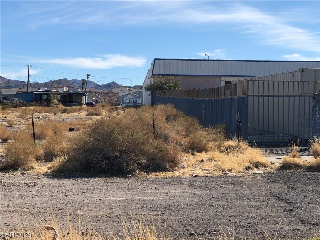 1120 Lake Mead, Henderson, NV 89015