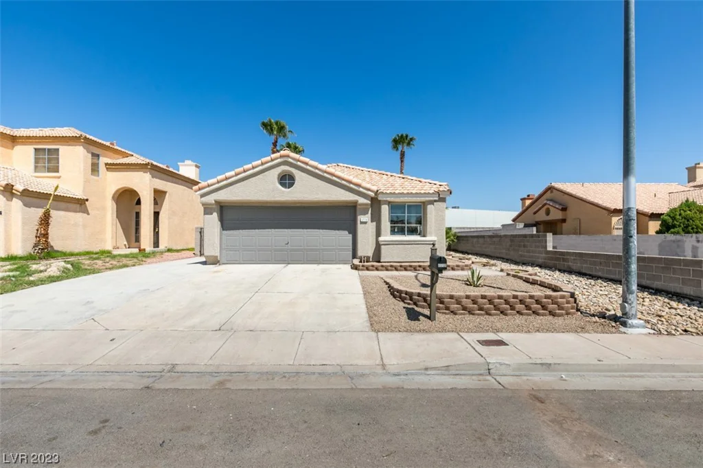 1770 Autumn Rust, Las Vegas, NV 89119