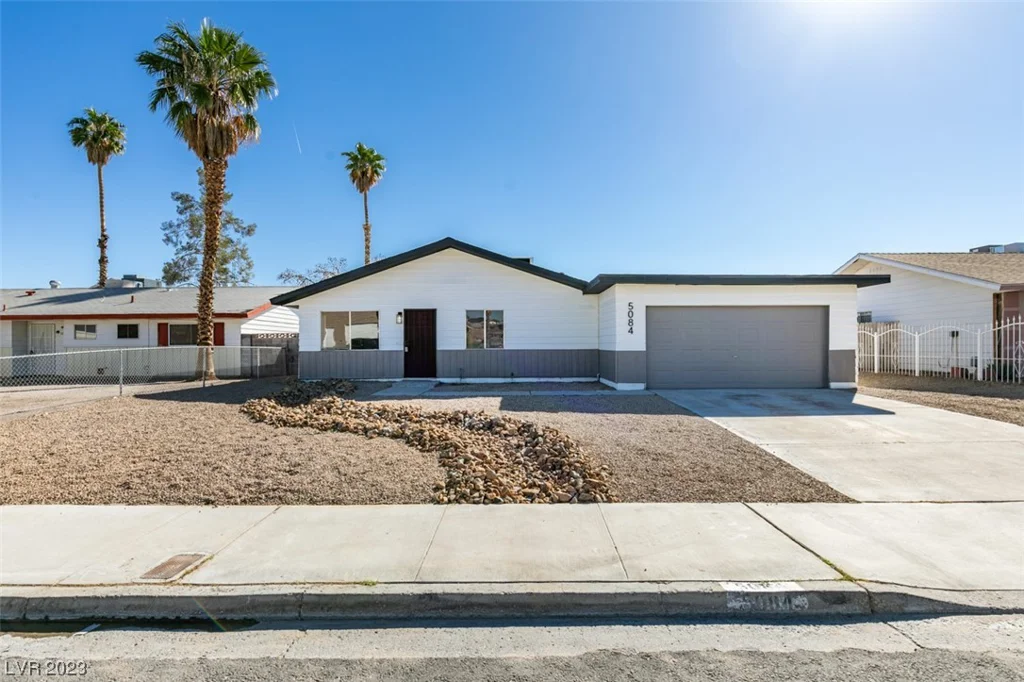 5084 Morris, Las Vegas, NV 89122