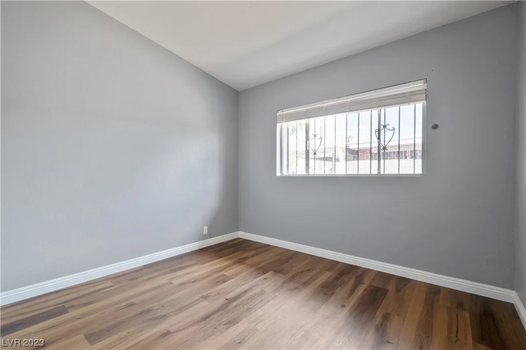 2301 17th, Las Vegas, NV 89104