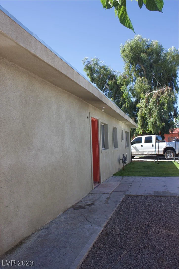 2301 17th, Las Vegas, NV 89104