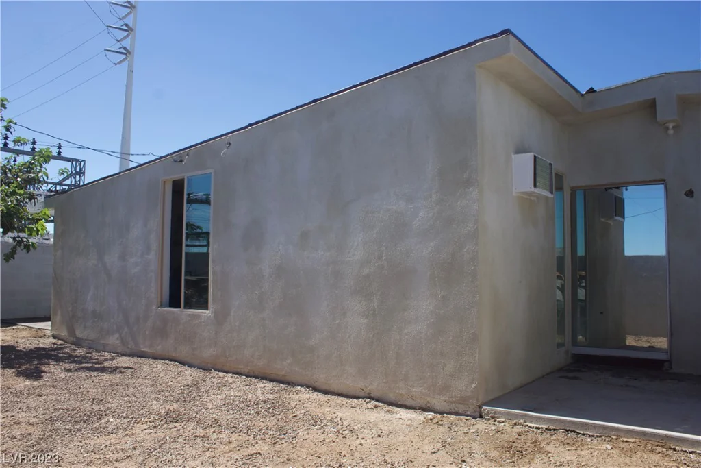 2301 17th, Las Vegas, NV 89104