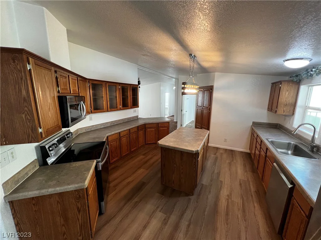 1140 Shady, Pahrump, NV 89060