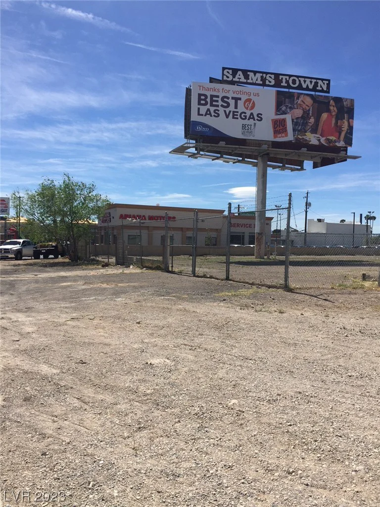 4100 Boulder, Las Vegas, NV 89121