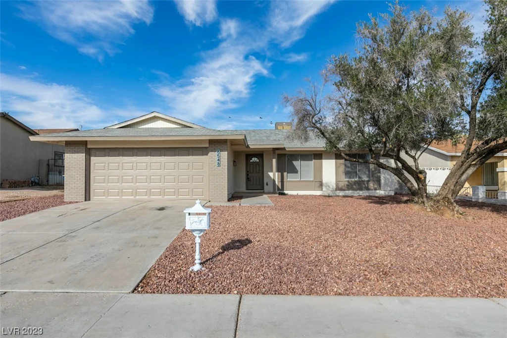 6548 Alta, Las Vegas, NV 89107