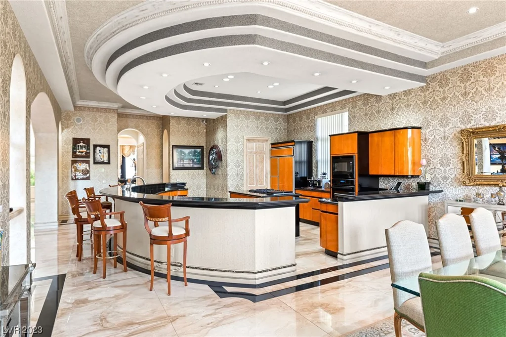 2200 PURPLE MAJESTY, Las Vegas, NV 89117