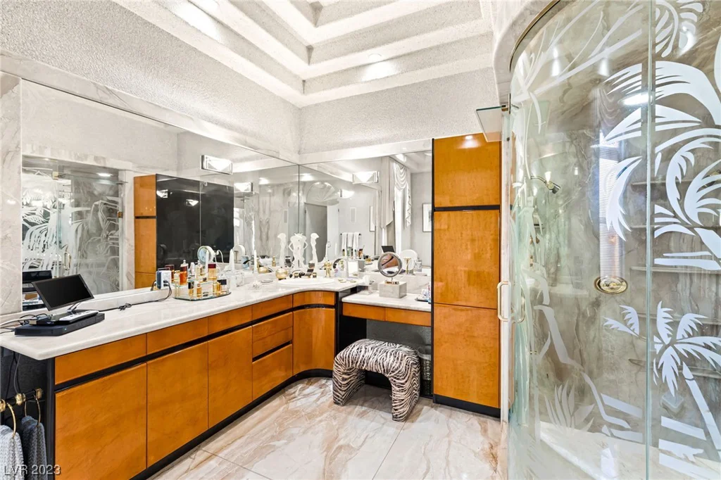 2200 PURPLE MAJESTY, Las Vegas, NV 89117