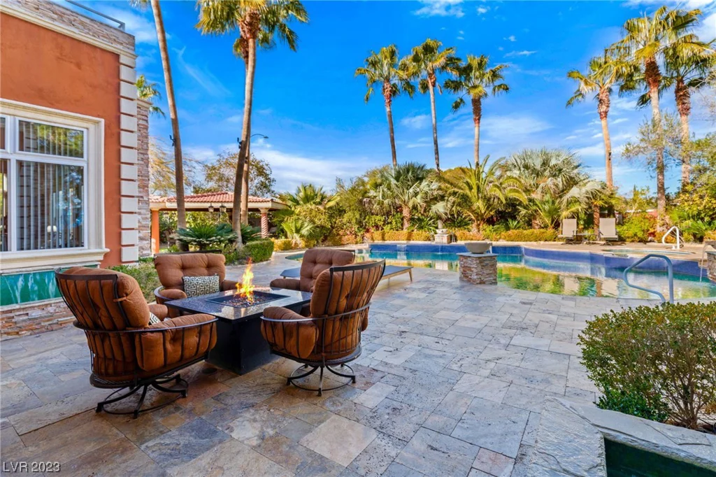 2200 PURPLE MAJESTY, Las Vegas, NV 89117
