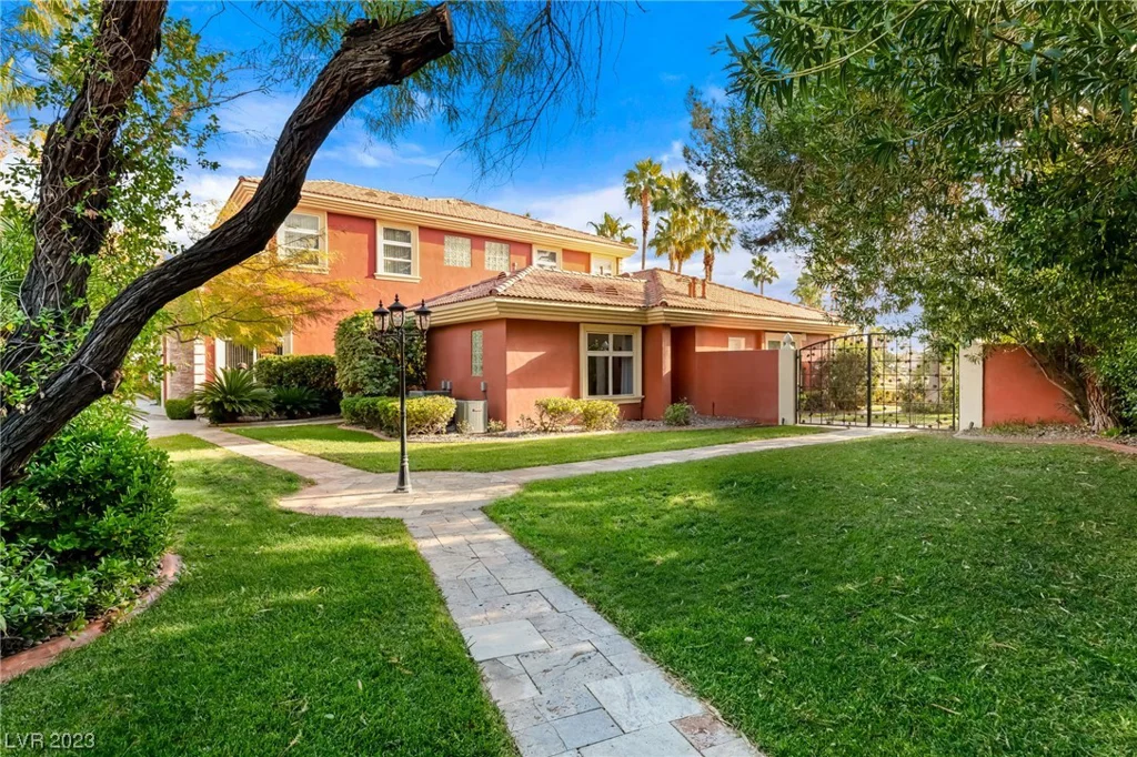 2200 PURPLE MAJESTY, Las Vegas, NV 89117