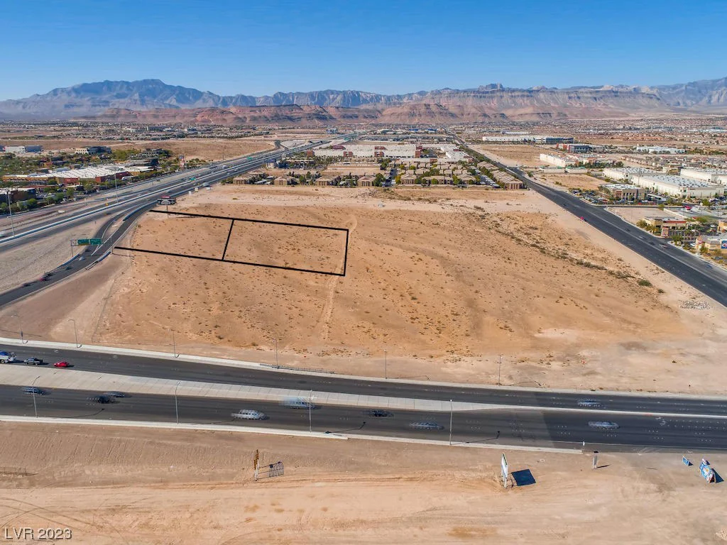 7000(?) Rafael Rivera, Las Vegas, NV 89113