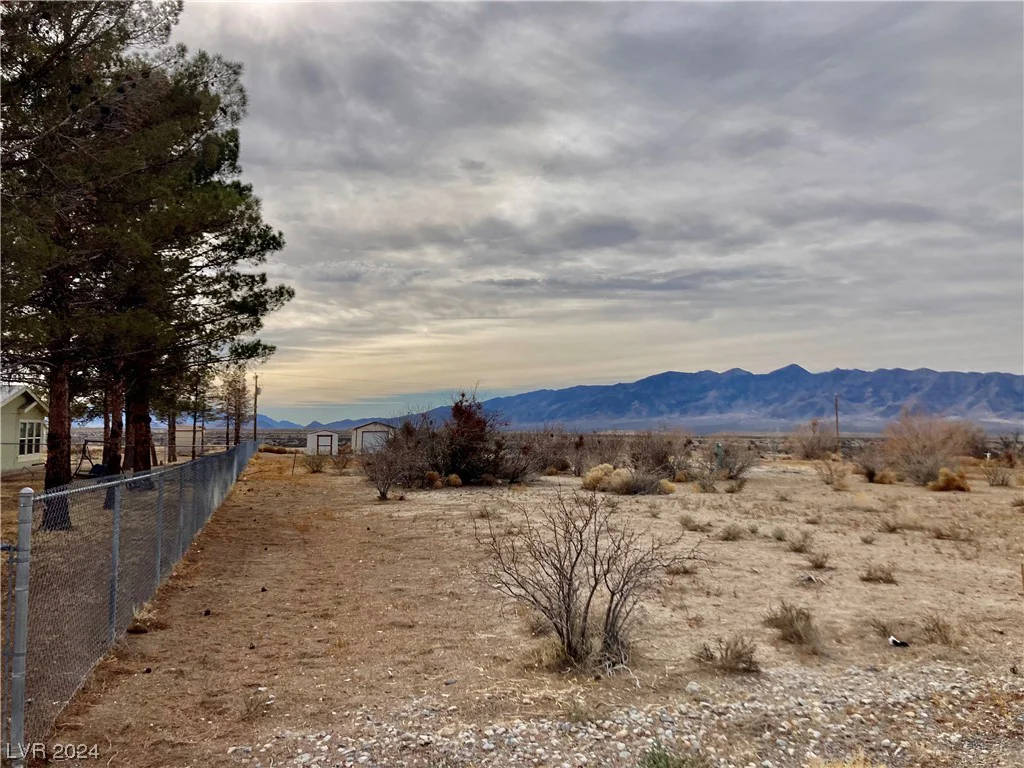 1021 Carson, Pahrump, NV 89048
