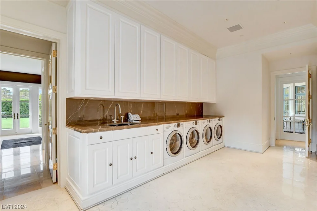 1717 Enclave, Las Vegas, NV 89134
